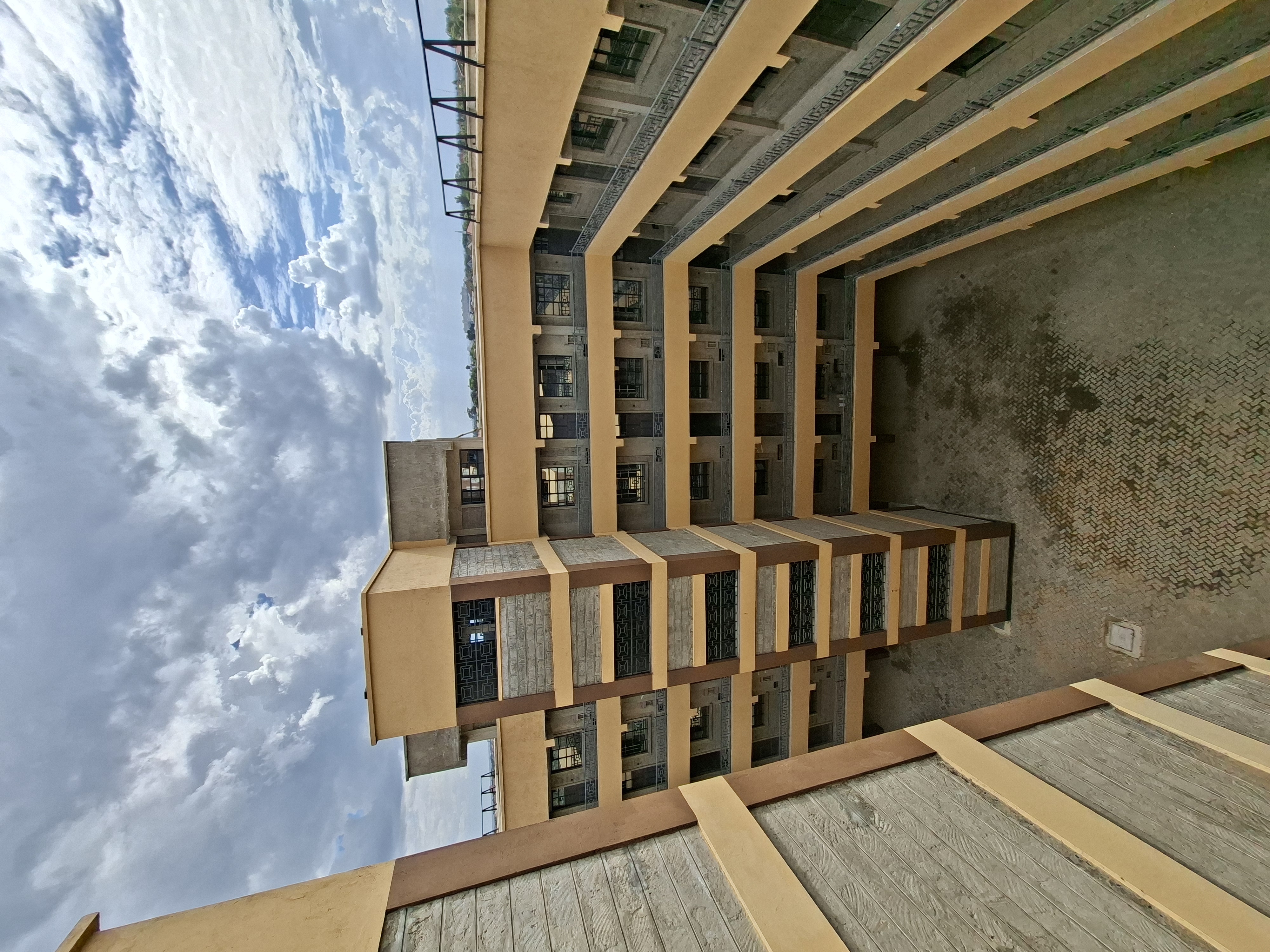 New 2 bedroom, Kimbo 1.4, 25k