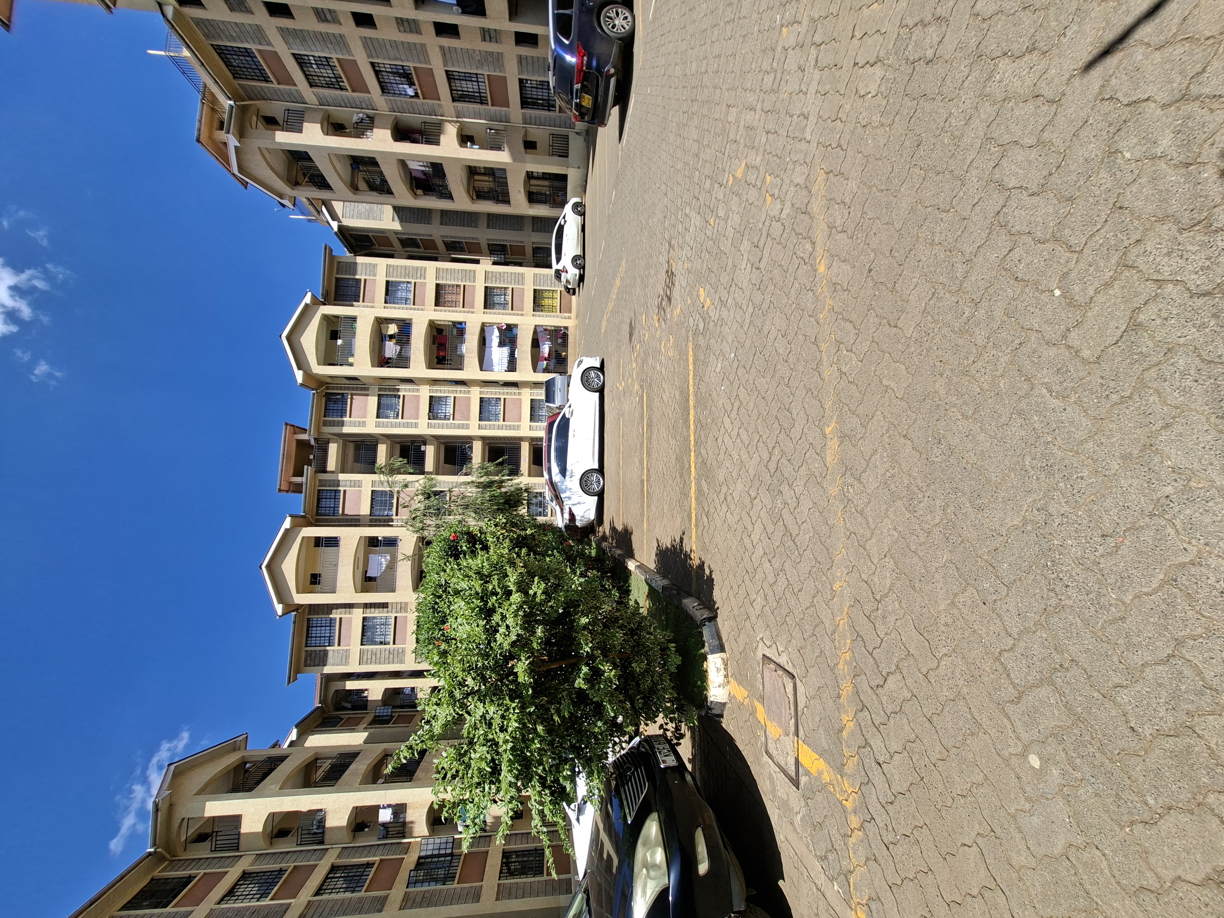 2 bedroom, master en Suite, Kimbo, 38k