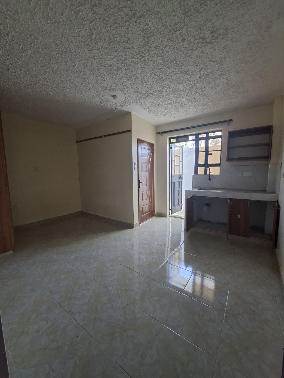 Calm Bedsitter for Rent in Ruiru Rainbow, 12000