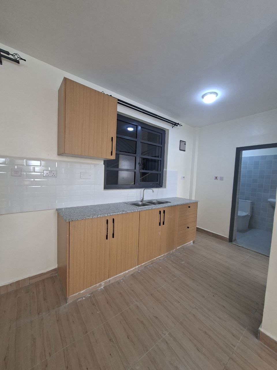 Modern 1-Bedroom Apartment on Ruiru Bypass Kamakis  – KSh 25,000