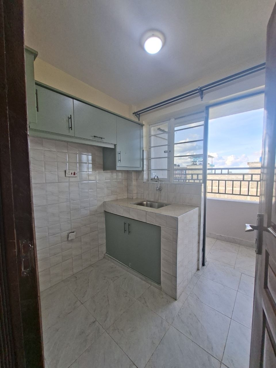 Stylish 1-Bedroom Apartment on Ruiru Bypass Kamakis – KSh 25,000