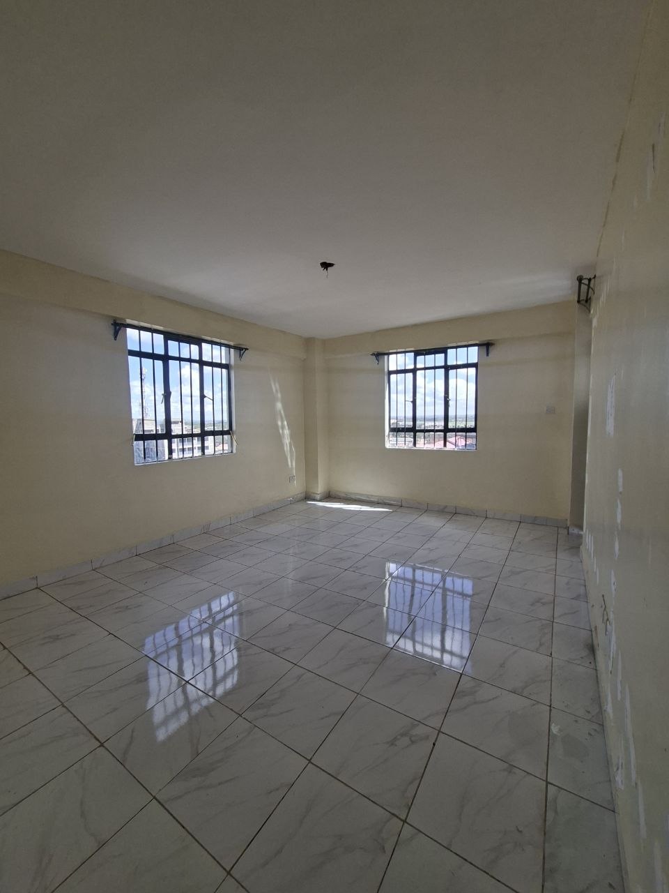 Elegant 1-Bedroom Apartment on Ruiru Bypass Membley – KSh 23,000