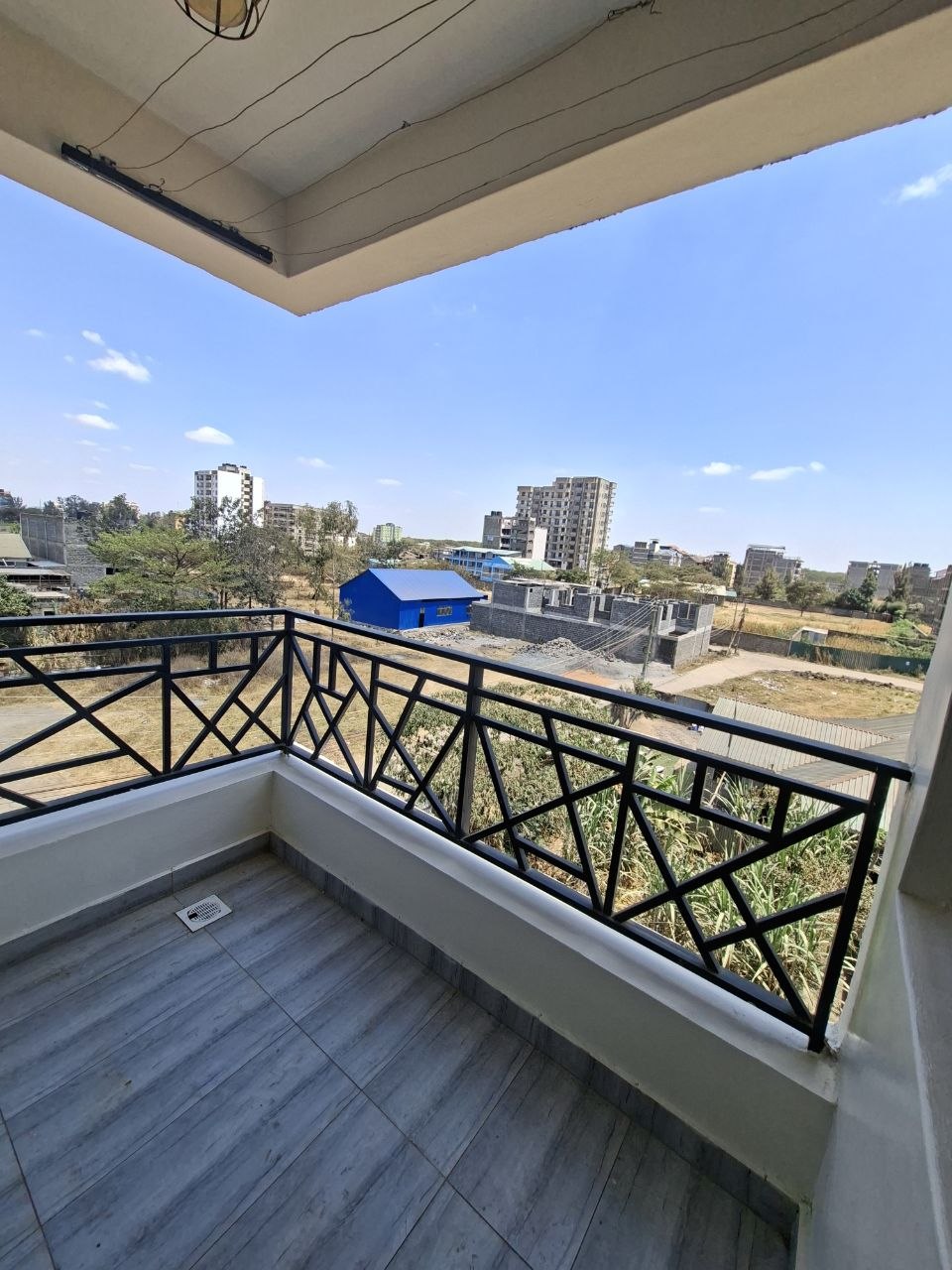 Prime 2-Bedroom Master-Ensuite Apartment Ruiru Bypass Kamakis– 28K